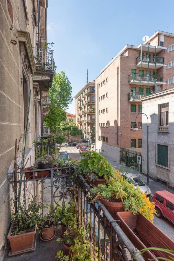 Mole Antonelliana Lovely Loft Turim Exterior foto